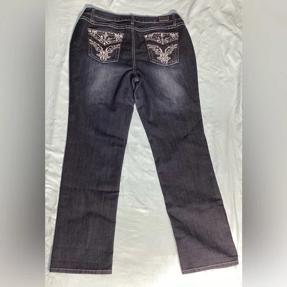 Earl Jean Rhinestone Straight Leg Mid Rise Dark Wash Jeans Size 12 - Picture 7 of 10